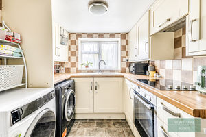 Photo 11- click for photo gallery